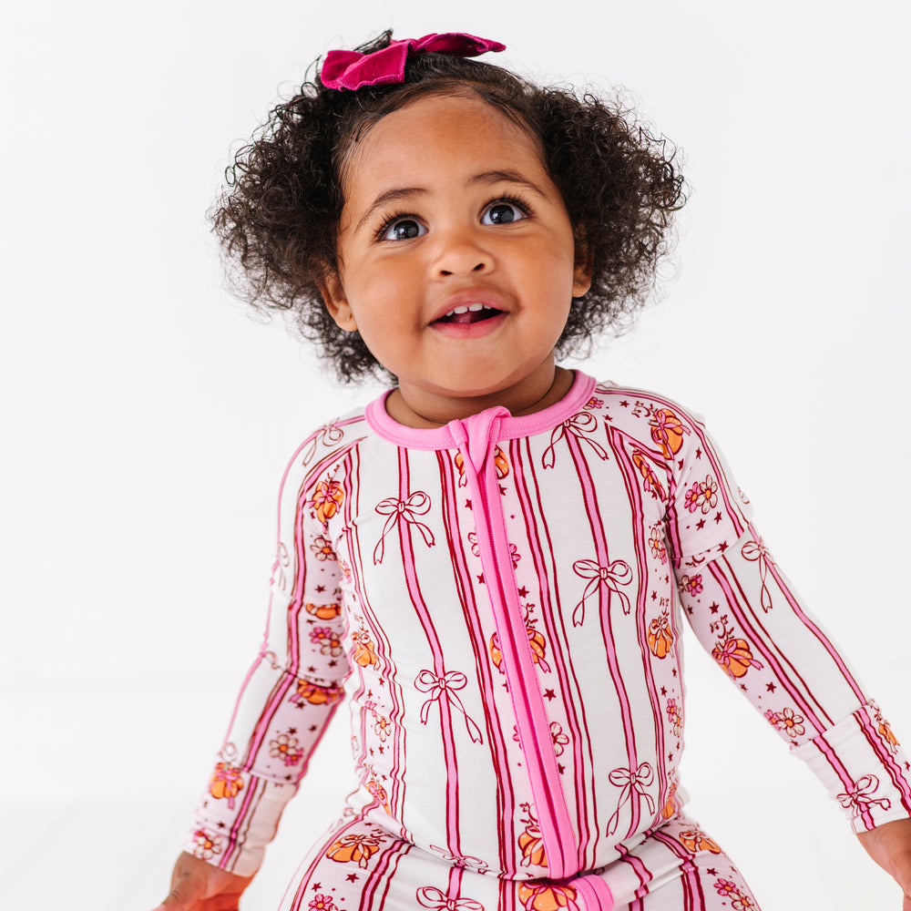 
                      
                        Girls Fall Bow Convertible Footies
                      
                    