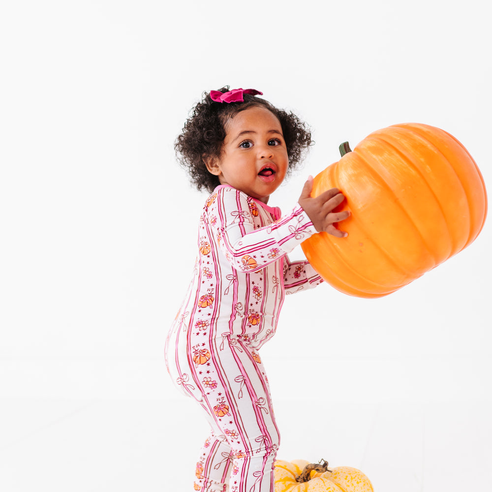 
                      
                        Pumpkin Bow Convertible Footies
                      
                    