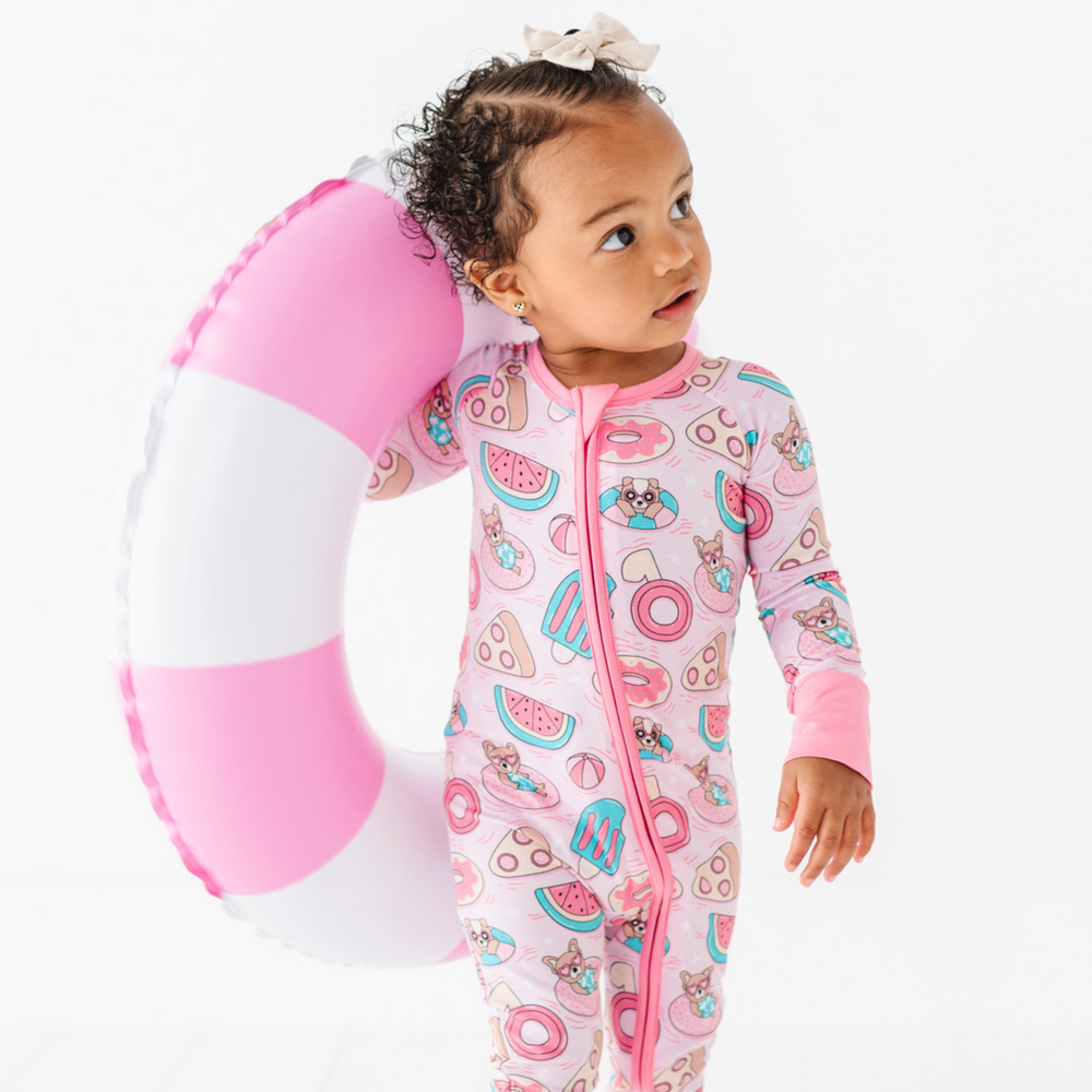 Poolside Pawty Convertible Footies